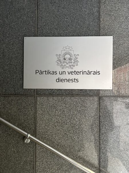 Partikas un veterinarais dienests Rīgā